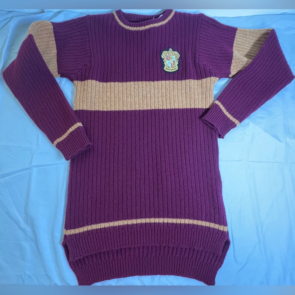 Universal Studios Harry Potter Quidditch Sweater Unisex XS Red Wool Gryffindor
